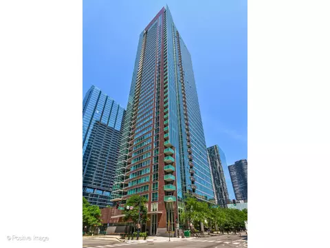 505 N Mcclurg Ct #P472, Chicago, IL 60611