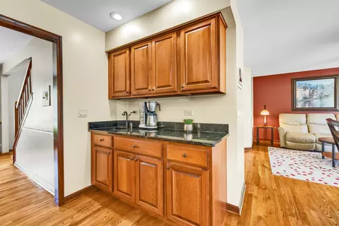 736 Crab Tree Ln, Bartlett, IL 60103 photo 15