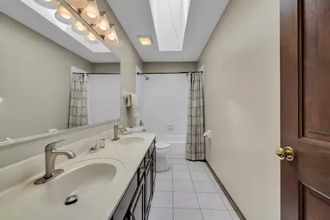 736 Crab Tree Ln, Bartlett, IL 60103 photo 26