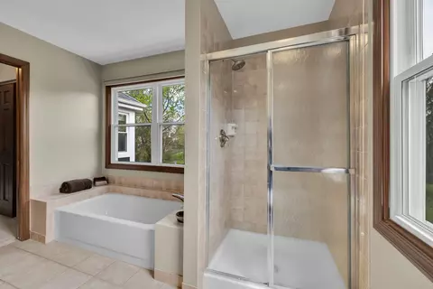 736 Crab Tree Ln, Bartlett, IL 60103 photo 23