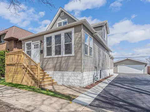 4051 Prairie Ave, Schiller Park, IL 60176