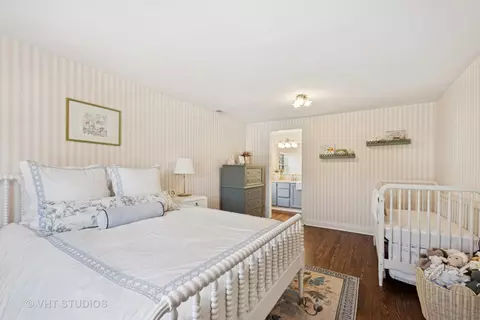 Bedroom - 228 E May St, Elmhurst, IL 60126 photo 1 of 2