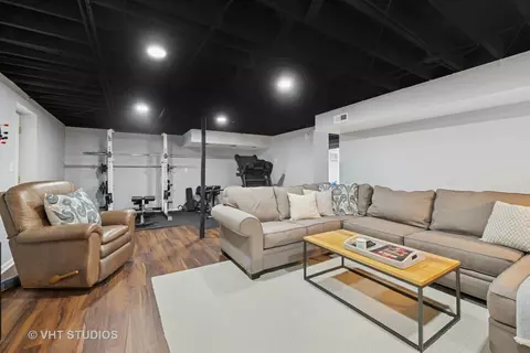 Living - 228 E May St, Elmhurst, IL 60126 photo 3 of 3