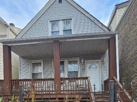 3045 N Central Park Ave, Chicago, IL 60618