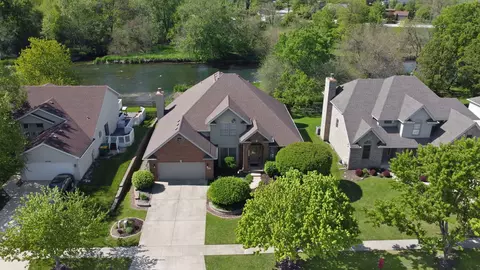 24524 States Ln, Shorewood, IL 60404