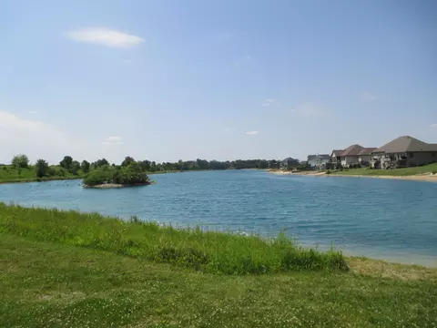 2817 Ninovan Ln, Minooka, IL 60447 photo 7