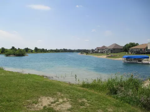 2817 Ninovan Ln, Minooka, IL 60447 photo 6