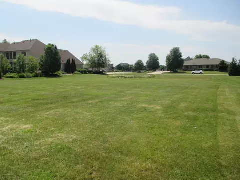 2817 Ninovan Ln, Minooka, IL 60447 photo 3