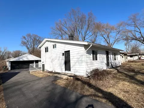 3310 Heather Dr, Markham, IL 60428 photo 1