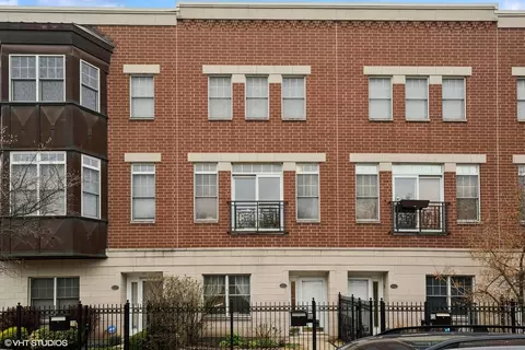4604 S Woodlawn Ave, Chicago, IL 60653