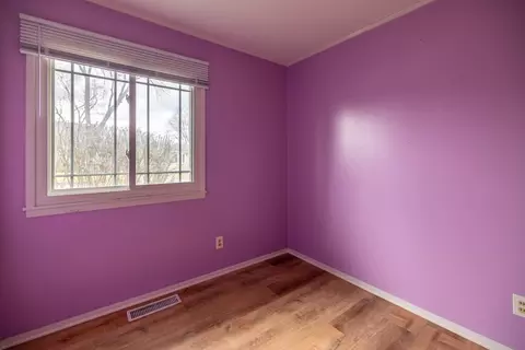 Bedroom - 210 Koch Dr, Genoa, IL 60135 photo 1 of 5