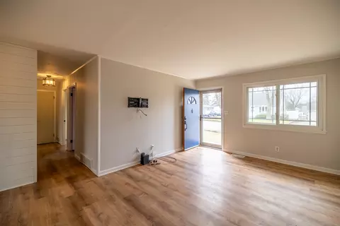 Living - 210 Koch Dr, Genoa, IL 60135 photo 2 of 2