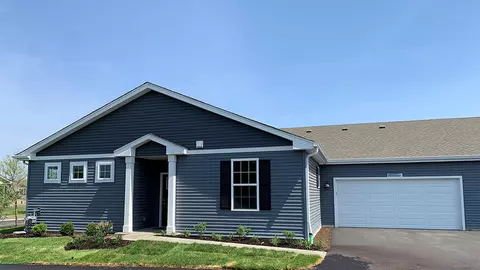 6435 Juniper Dr, Wonder Lake, IL 60097