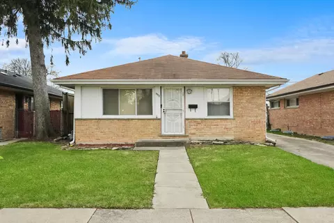 3312 Wilcox Ave, Bellwood, IL 60104