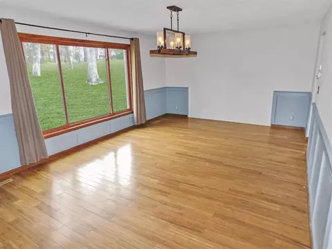 10312 Ardis Rd, Roscoe, IL 61073 photo 10