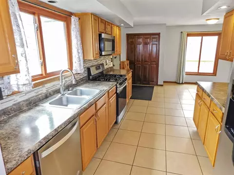 10312 Ardis Rd, Roscoe, IL 61073 photo 23