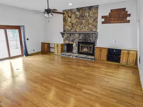10312 Ardis Rd, Roscoe, IL 61073 photo 20