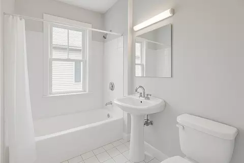 1304 E Prairie Ave, Des Plaines, IL 60016 photo 12