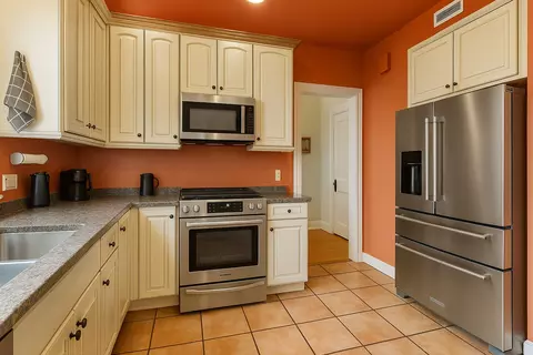 1304 E Prairie Ave, Des Plaines, IL 60016 photo 8
