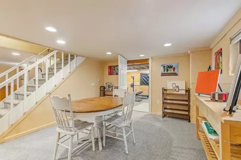 1304 E Prairie Ave, Des Plaines, IL 60016 photo 21