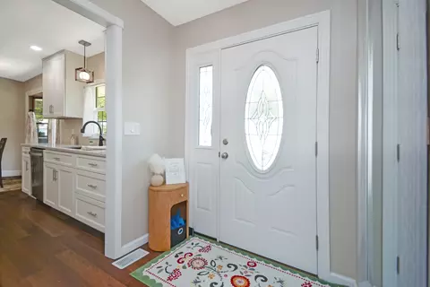 Entry Way - 1603 Aurora Way, Normal, IL 61761 photo 2 of 5