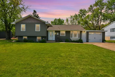 1603 Aurora Way, Normal, IL 61761