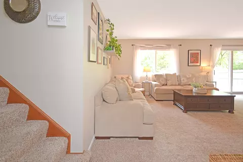 Living - 1603 Aurora Way, Normal, IL 61761 photo 8 of 8