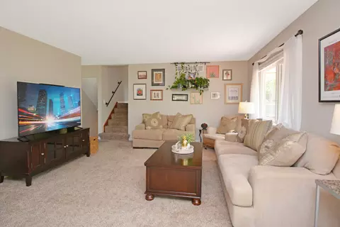 Living - 1603 Aurora Way, Normal, IL 61761 photo 6 of 8