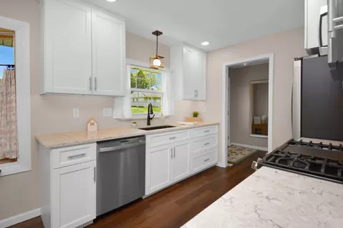 Kitchen - 1603 Aurora Way, Normal, IL 61761 photo 14 of 14