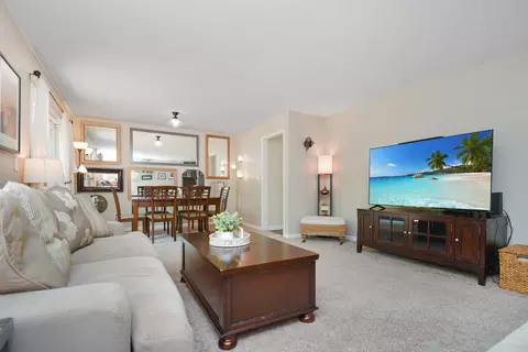 Living - 1603 Aurora Way, Normal, IL 61761 photo 4 of 8
