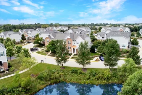 86 Arcadia Ln, Lake Zurich, IL 60047