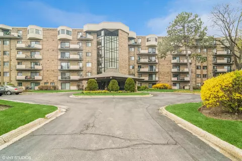 1243 E Baldwin Ln #508, Palatine, IL 60074