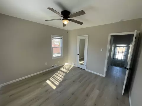 Bedroom - 994 S 7th Ave, Kankakee, IL 60901 photo 2 of 3