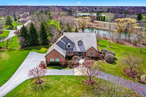 1350 Bridgewater Ln, Long Grove, IL 60047