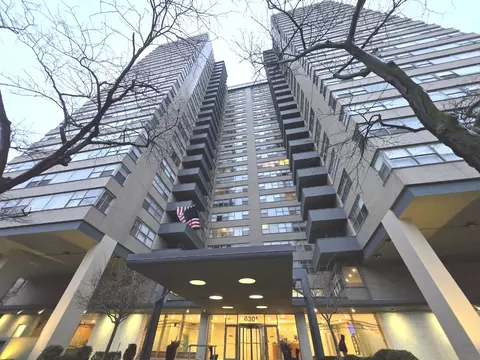 6301 N Sheridan Rd #4D, Chicago, IL 60660