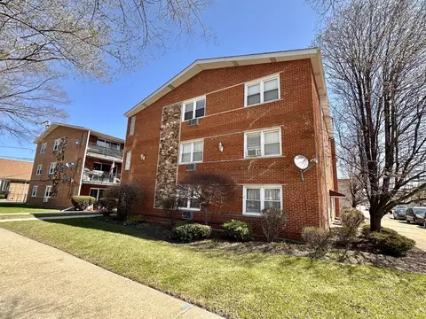 6255 S Mason Ave #3B, Chicago, IL 60638