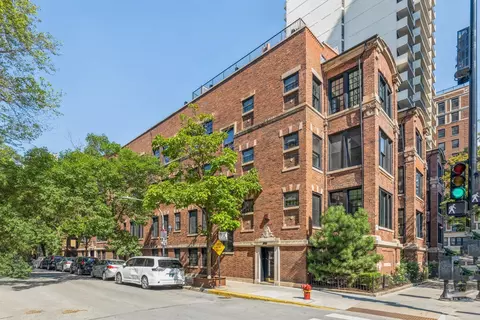 410 W Briar Pl #3E, Chicago, IL 60657