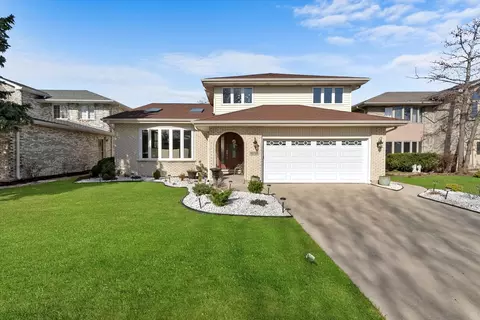 10708 Linder Ave, Oak Lawn, IL 60453