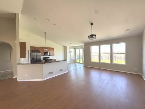 Living - 11614 Chesapeake Dr, Plainfield, IL 60585 photo 1 of 4