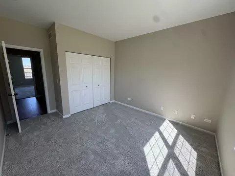 Bedroom - 11614 Chesapeake Dr, Plainfield, IL 60585 photo 2 of 6