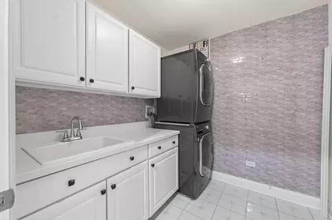 Other - 1 Itasca Pl #111, Itasca, IL 60143 photo 3 of 7
