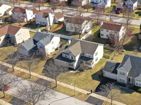 View/Area - 1383 Haversham Dr, Aurora, IL 60502 photo 5 of 9