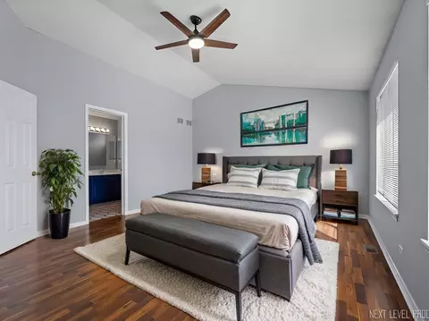 Bedroom - 1383 Haversham Dr, Aurora, IL 60502 photo 1 of 5
