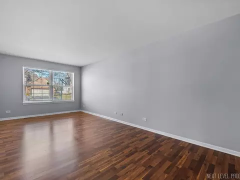 Living - 1383 Haversham Dr, Aurora, IL 60502 photo 5 of 11