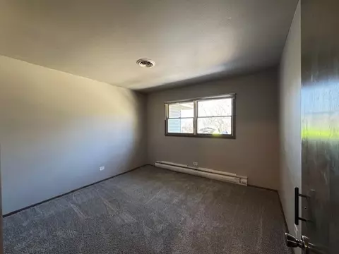 Bedroom - 707 Crestview Dr, Ingleside, IL 60041 photo 1 of 2