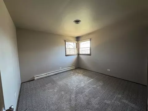Bedroom - 707 Crestview Dr, Ingleside, IL 60041 photo 2 of 2