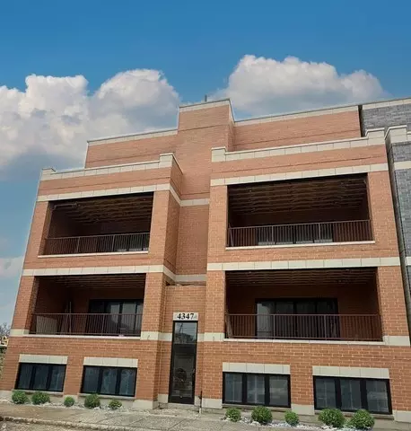 4347 N Richmond Ave #3N, Chicago, IL 60618