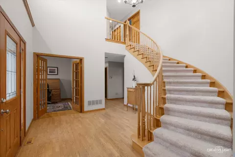 17 Red Hawk Ct, Oswego, IL 60543 photo 4