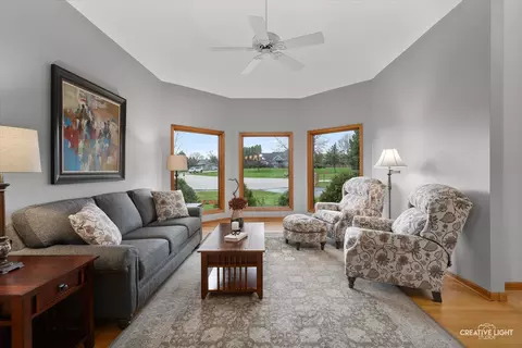 17 Red Hawk Ct, Oswego, IL 60543 photo 7