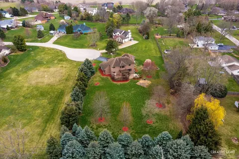 17 Red Hawk Ct, Oswego, IL 60543 photo 42